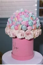 barbies bouquet sweets front view