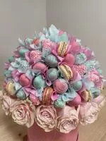 barbies bouquet sweets top view