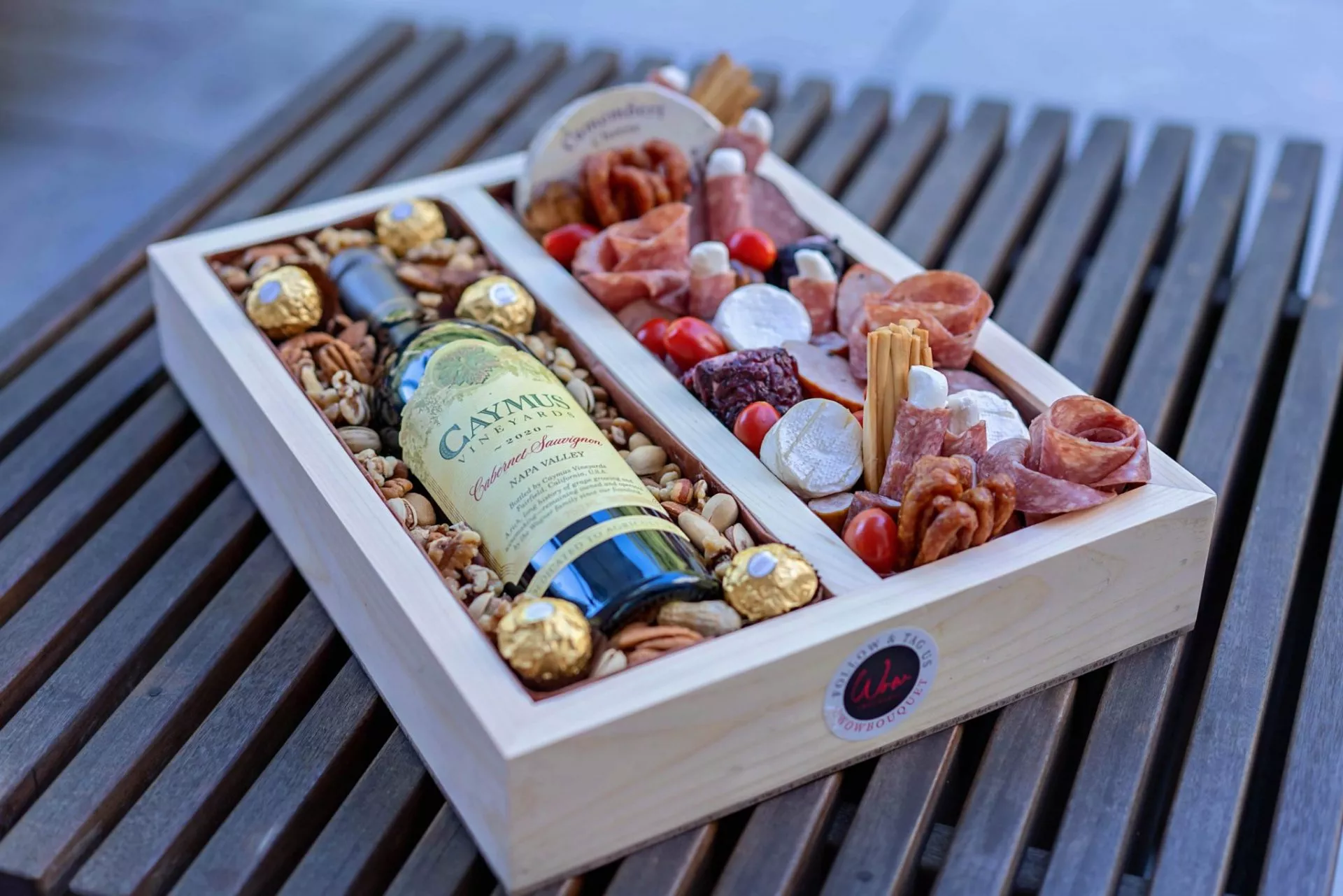 NEW! Deluxe Charcuterie & Wine Gift Set