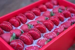 Luxury red macaron and strawberry gift set